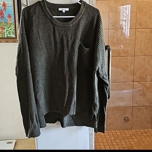 Madewell crew neck sweater. It is army green. Size is xxl
